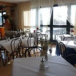 Albatros Отель Каленцано