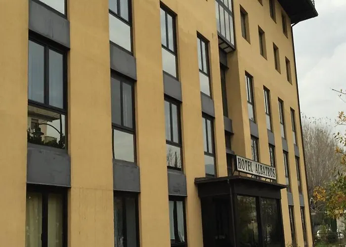 Albatros Hotel 3*
