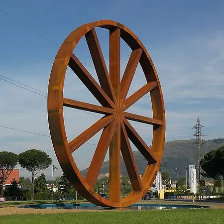 Albatros מלון קלנצאנו